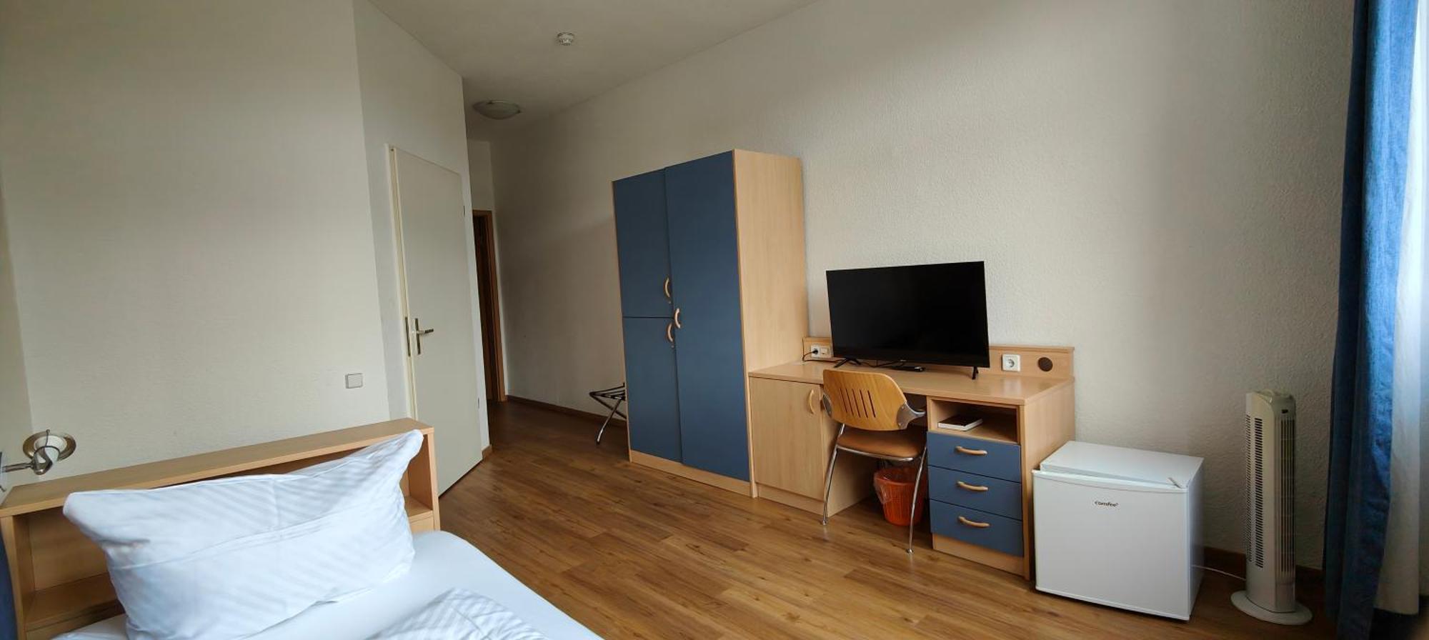 Hw Hotel - Haus Am Niederfeld Berlin Luaran gambar